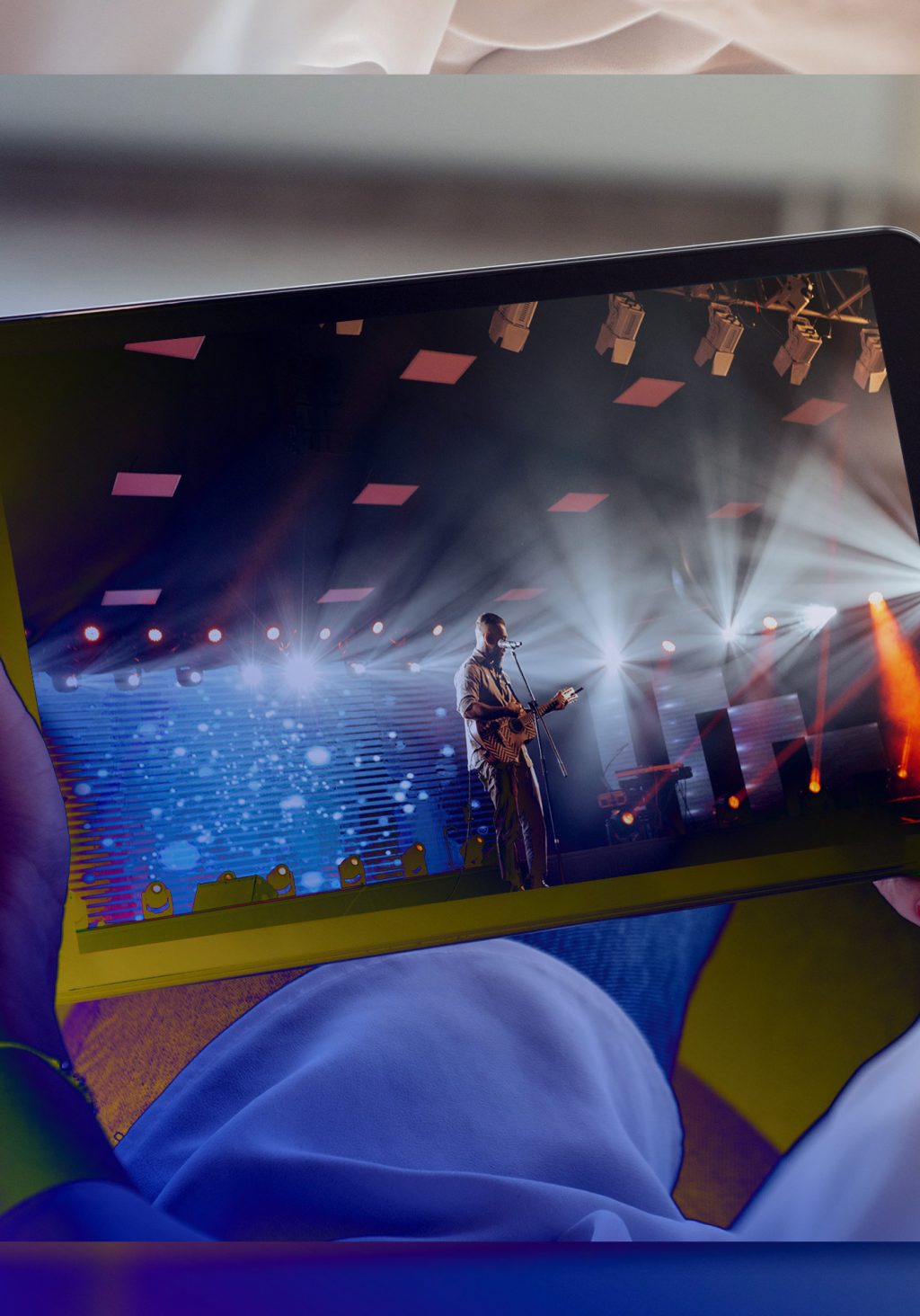 Join Us Online This Sunday Tablet Screen - Blank